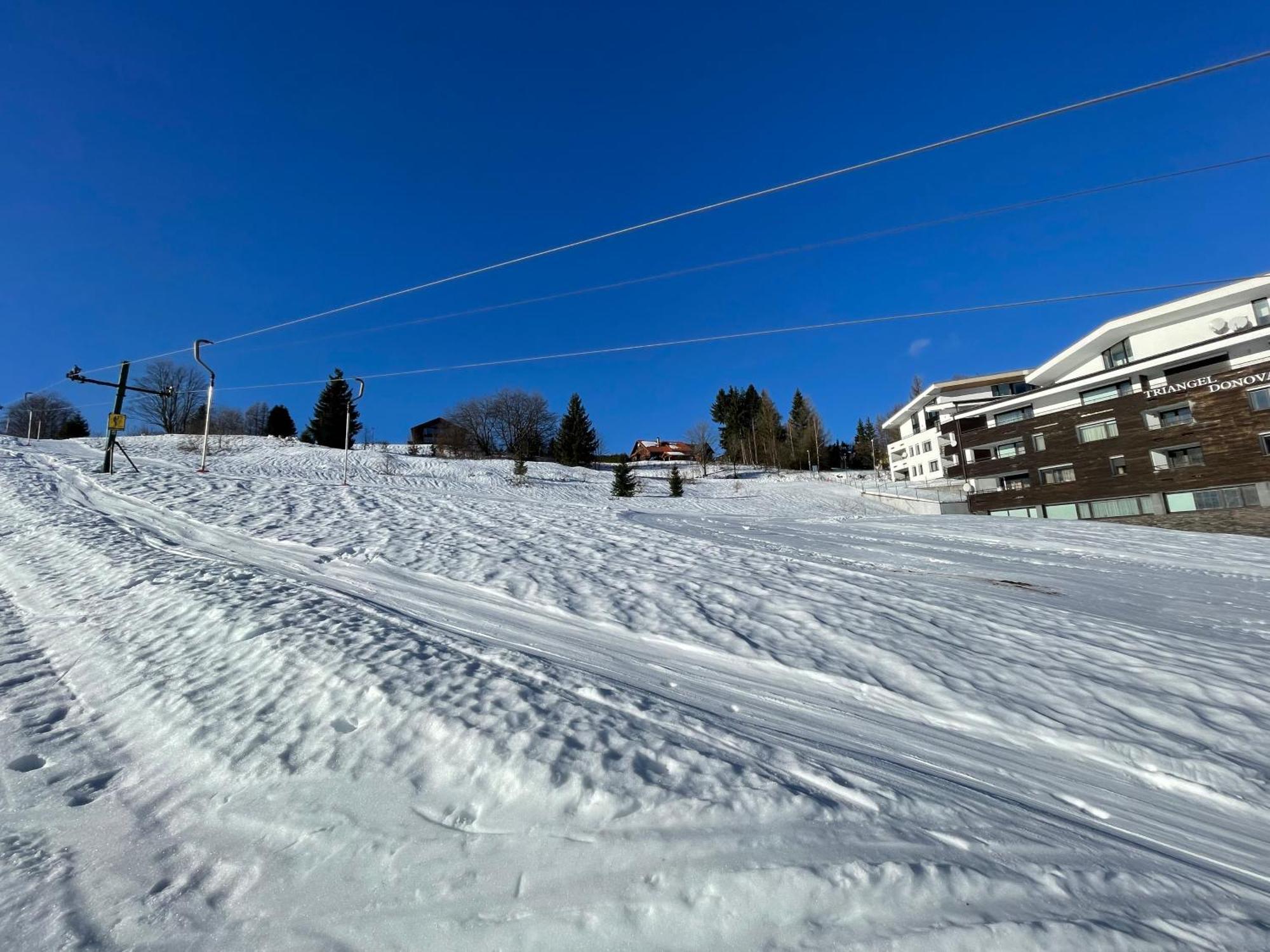 Utulny Apartman Triangel 50M Od Lyziarskeho Vleku Zahradky Donovaly Exteriör bild