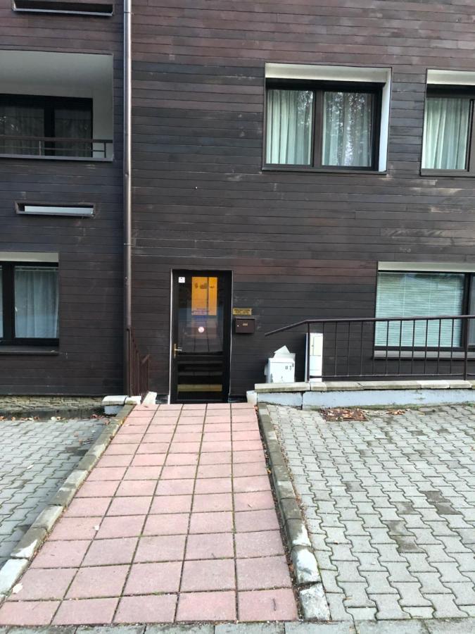 Utulny Apartman Triangel 50M Od Lyziarskeho Vleku Zahradky Donovaly Exteriör bild